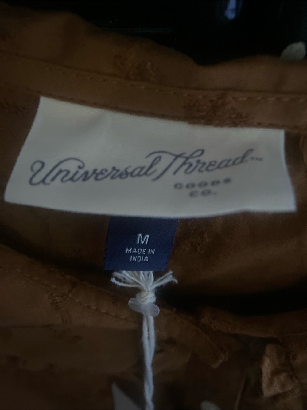 Brown copper tone -Embroidered Floral pattern -Puff Sleeve -100% cotton blouse - Picture 3 of 11